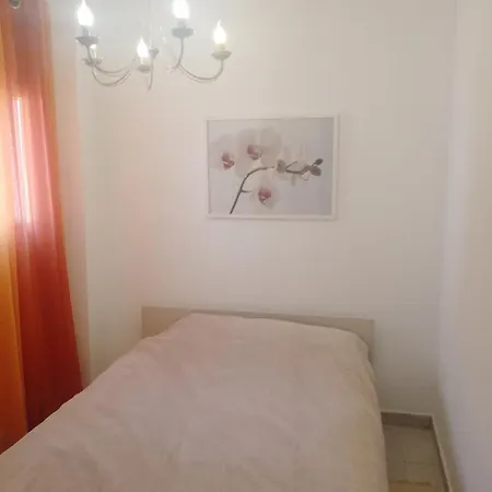 度假居 House
